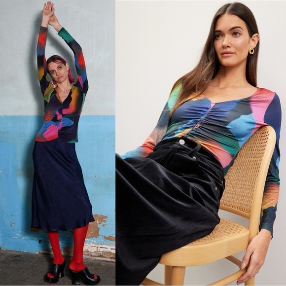 UNTITLED IN MOTION 90s Abstract Print Ruched V-Neck Long Sleeve Slim Fit Top S - Picture 3 of 14